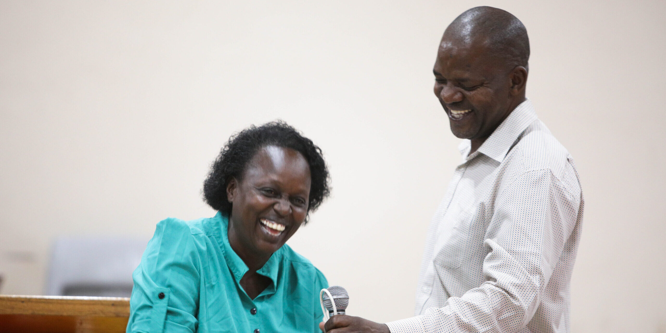 699A6581©Ike Kim:Loom